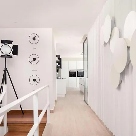 Luxury Rebeka - Heated Pool And Jacuzzi *